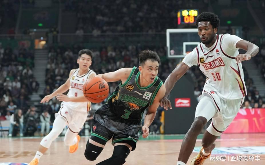 百家乐官方网-全联盟倒数第一？辽篮一数据垫底被碾压：韩德君在他们都没这么惨