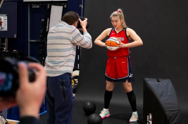 百家乐试玩-李梦亮相神秘人媒体会 表态会为球队打满整个赛季