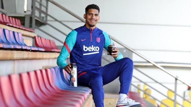 百家乐官方网-阿劳霍：我的领袖气质与生俱来 想在巴萨队史留名